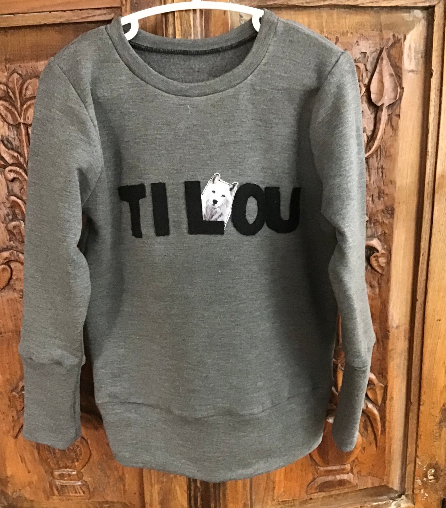 Hoodie Évolutif Ti Lou 1 à 3 ans par Créations France Beauregard, Couturière à Rosemont, Montréal.