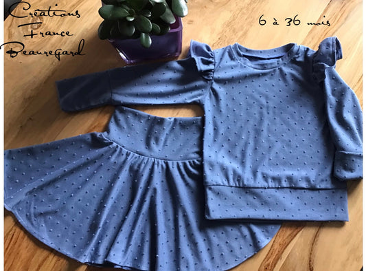 Scalable ruffled skirt and sweater ready to go gr: 6 months to 36 months