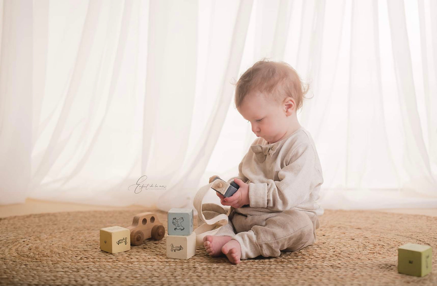Linen harem pants and hoodie set gr: 6 to 36 months ready to go