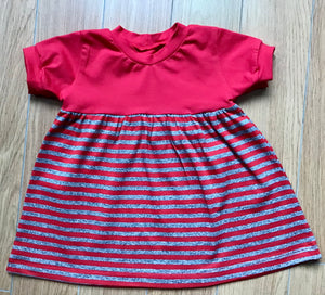 Robe ,short et bandana avec des rayures  prêt à partir gr:6 mois à 24 mois